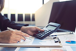 a Falls Church CPA conducting tax preparation for a nonprofit organization